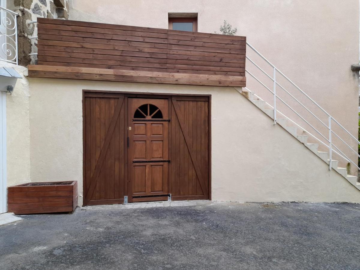 Tour Medievale De L'An Mille Apartment Loudes ภายนอก รูปภาพ