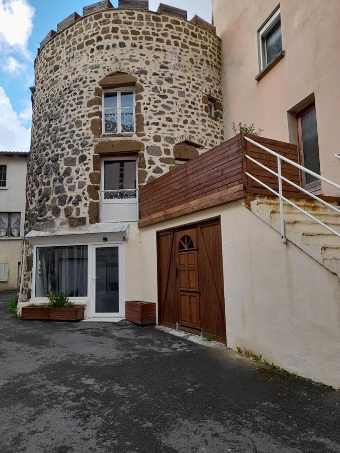 Tour Medievale De L'An Mille Apartment Loudes ภายนอก รูปภาพ